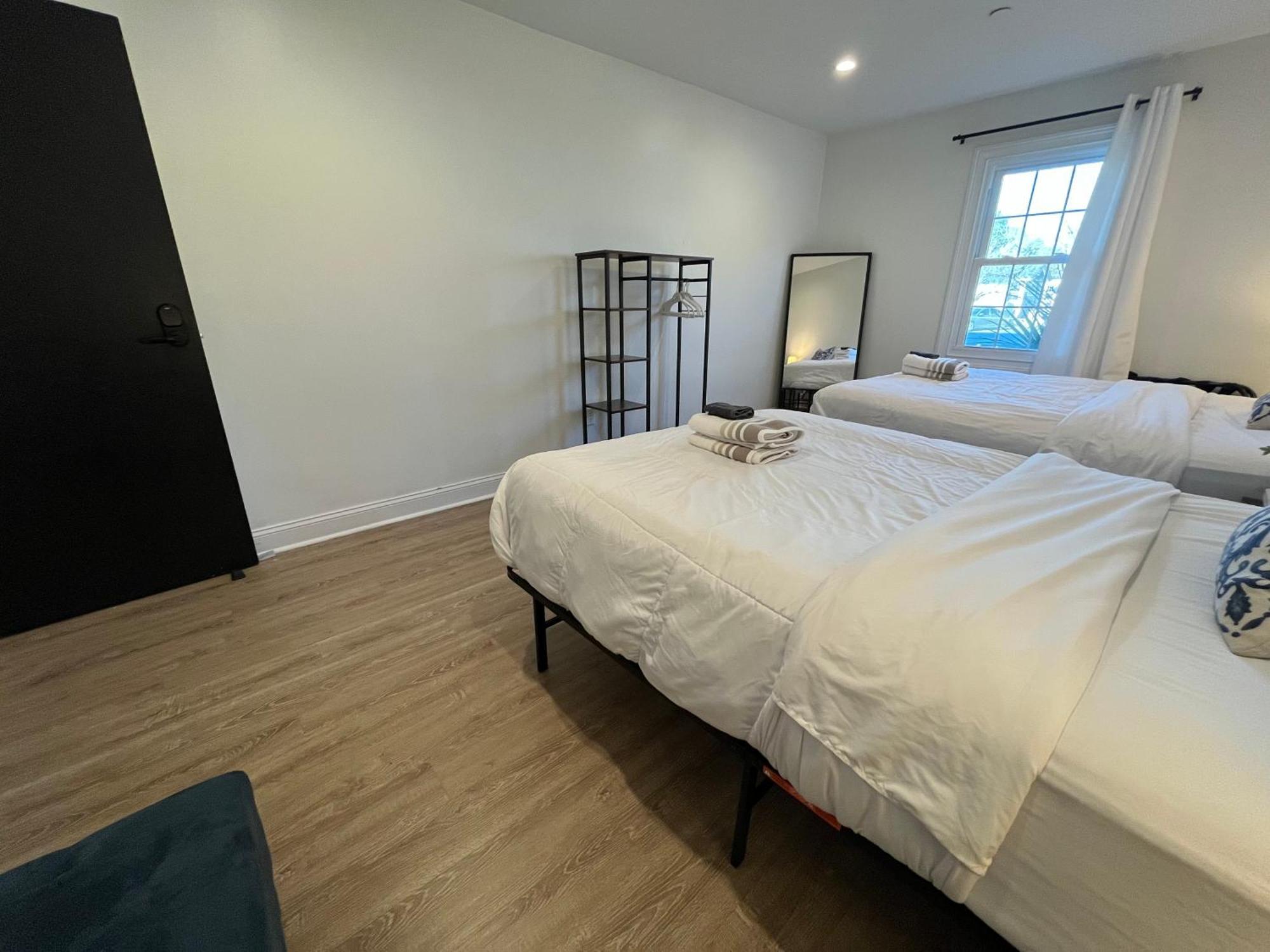 The Drift Apartment Charleston Exterior photo